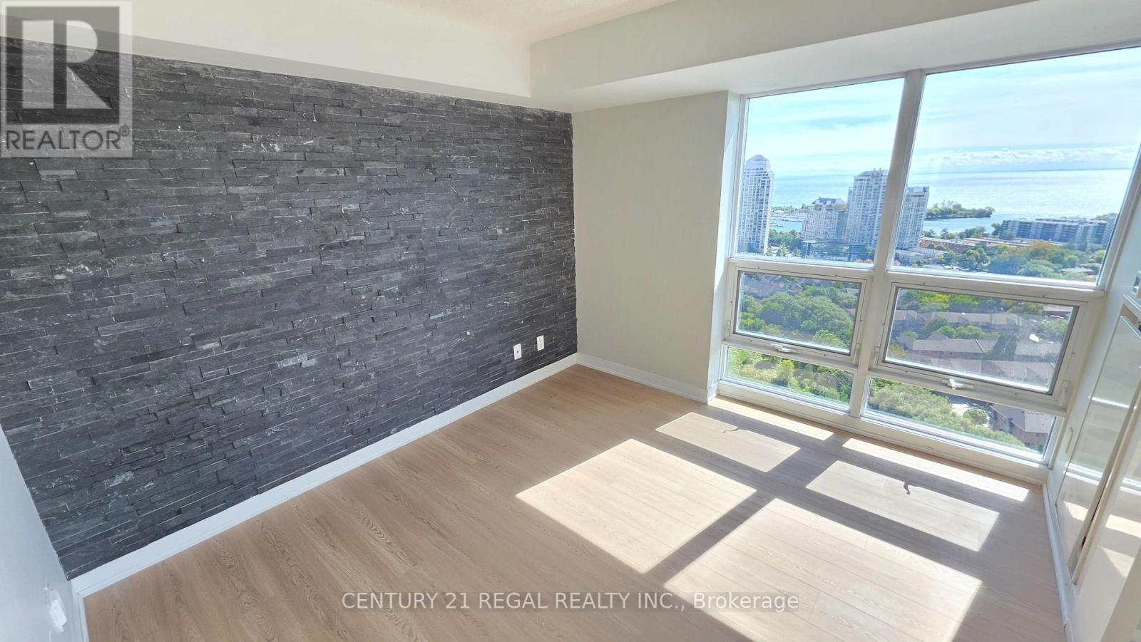 2705 - 155 LEGION ROAD N, Toronto (Mimico) — photo 5