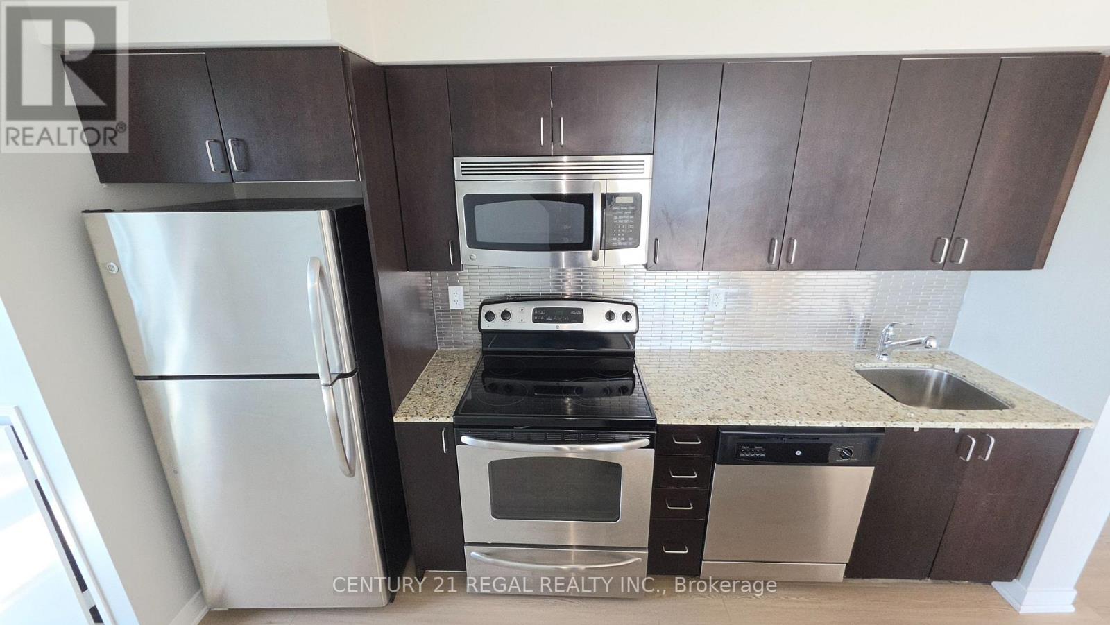 2705 - 155 LEGION ROAD N, Toronto (Mimico) — photo 7