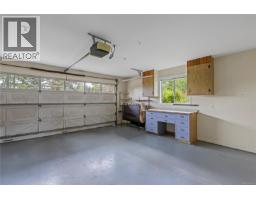 464 Quatsino Rd, Qualicum Beach, BC V9K1B5 Photo 26