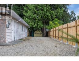 464 Quatsino Rd, Qualicum Beach, BC V9K1B5 Photo 29