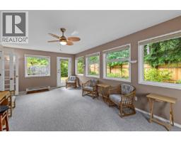464 Quatsino Rd, Qualicum Beach, BC V9K1B5 Photo 14