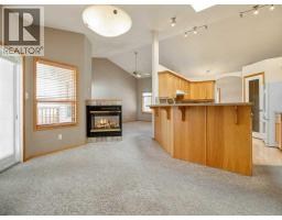 Furnace - 83 Rivergreen Road W, Lethbridge, AB T1K7Y1 Photo 11