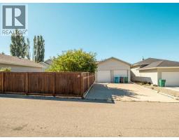 83 Rivergreen Road W, Lethbridge, AB T1K7Y1 Photo 48