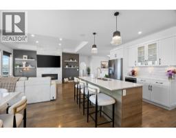 Primary Bedroom - 464 Edinburgh Boulevard, Kamloops, BC V1S0E6 Photo 15