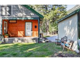8427 Grainger Road, Canal Flats, BC V0B1B0 Photo 14