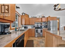 8427 Grainger Road, Canal Flats, BC V0B1B0 Photo 26