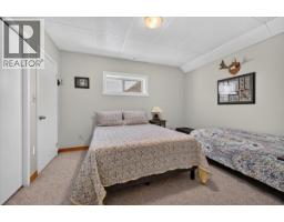 8427 Grainger Road, Canal Flats, BC V0B1B0 Photo 49