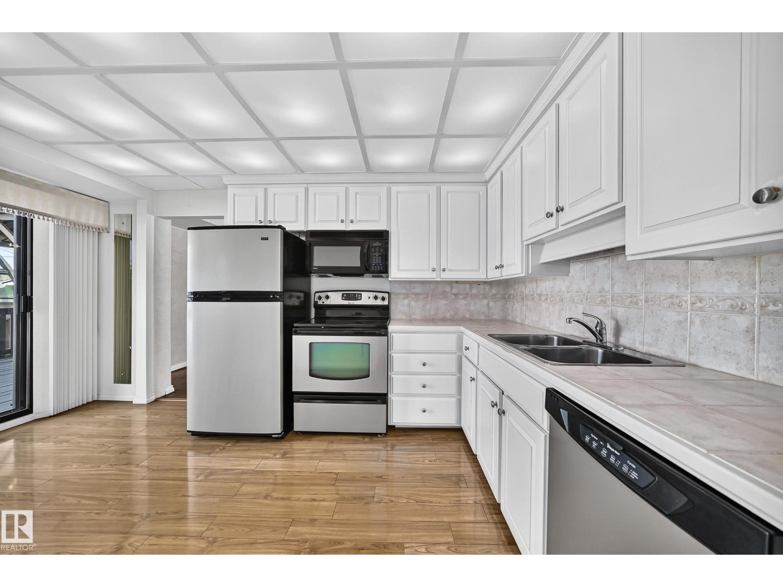 8816 131A AV NW - Image 9