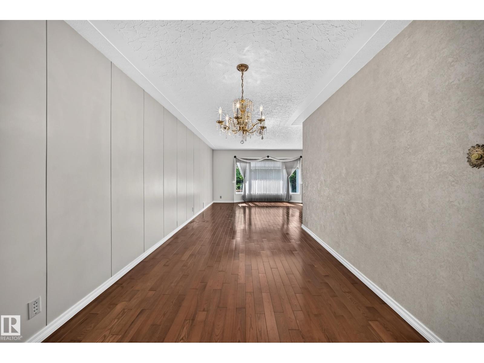 8816 131A AV NW - Image 21
