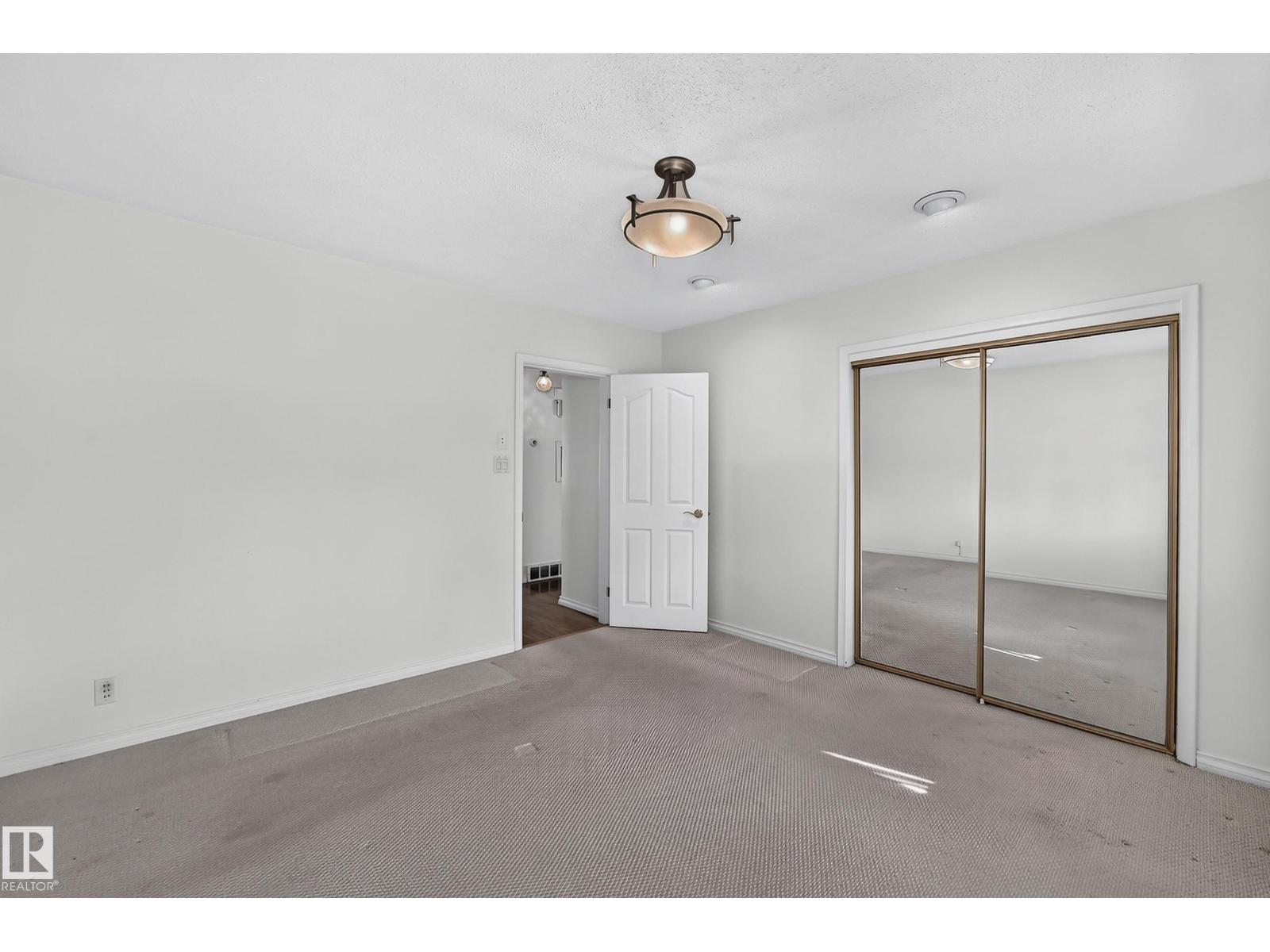 8816 131A AV NW - 25