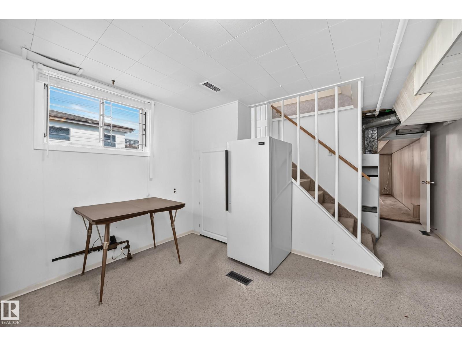 8816 131A AV NW - 45