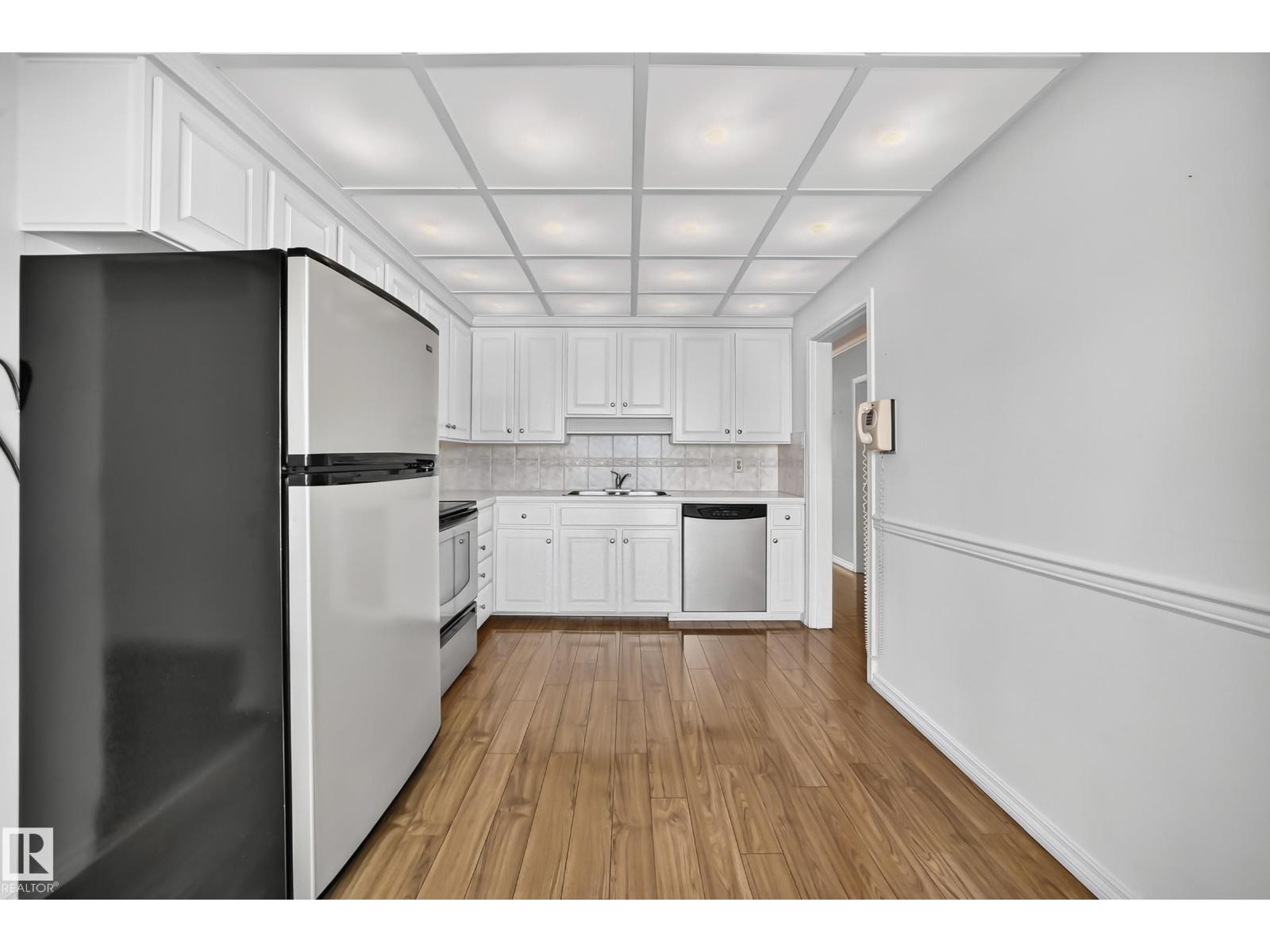 8816 131A AV NW - Image 6