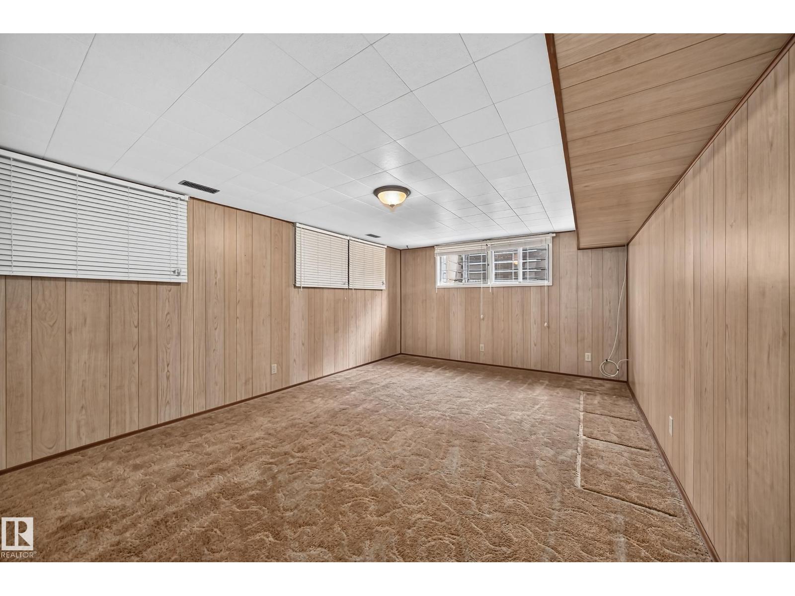 8816 131A AV NW - Image 47