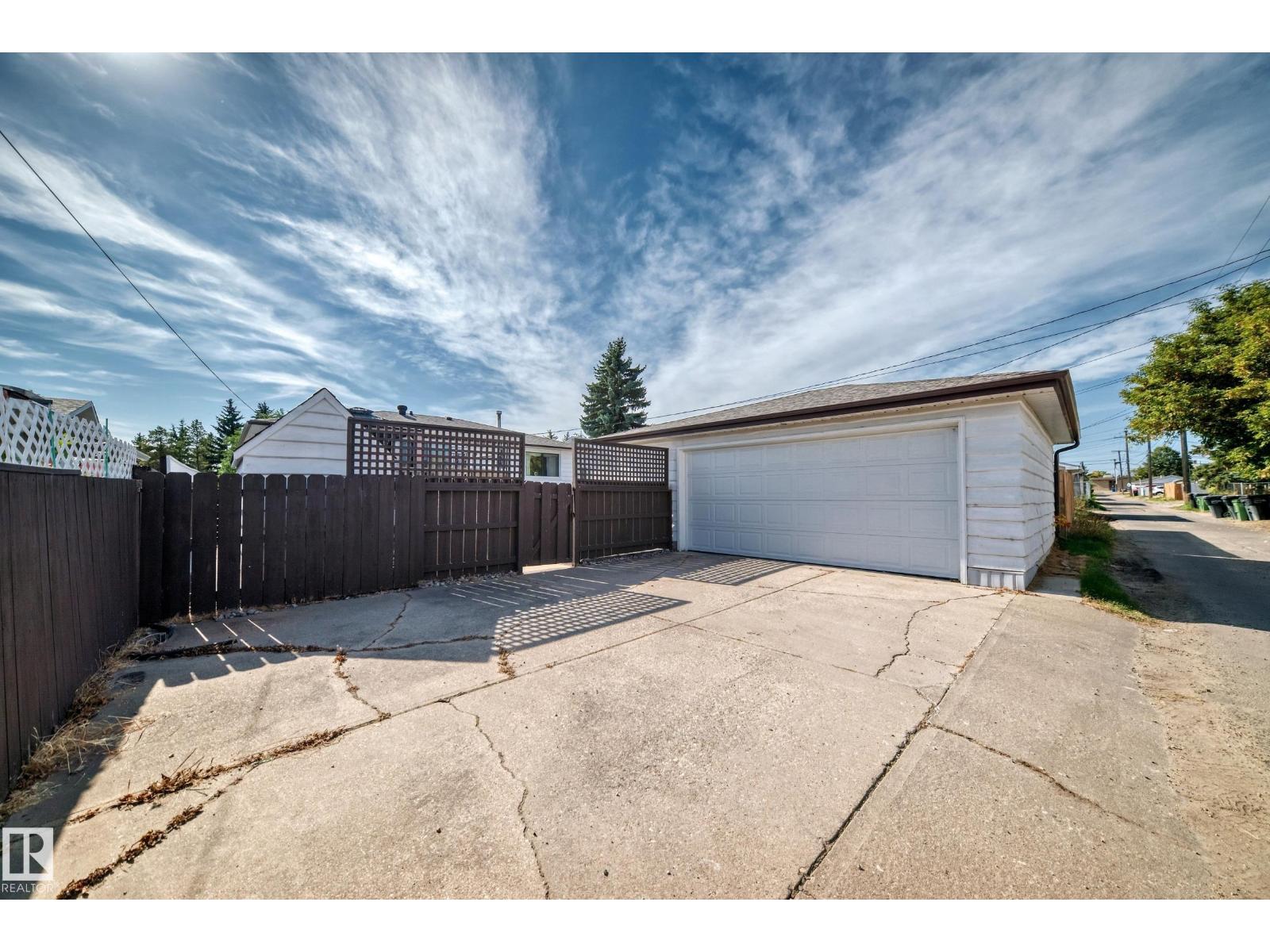 8816 131A AV NW - 55