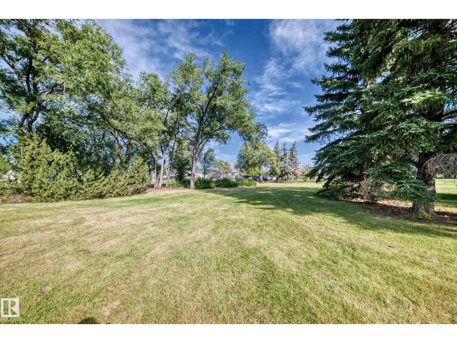 8816 131A AV NW - Image 73