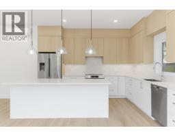 2 2098 Crumpit Woods Drive, Squamish, BC V8B0T6 Photo 9