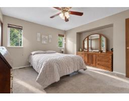 14287 73a Avenue, Surrey, BC V3W2R9 Photo 11