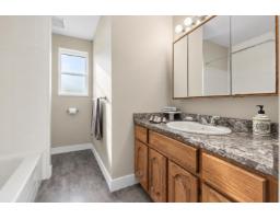 14287 73a Avenue, Surrey, BC V3W2R9 Photo 16