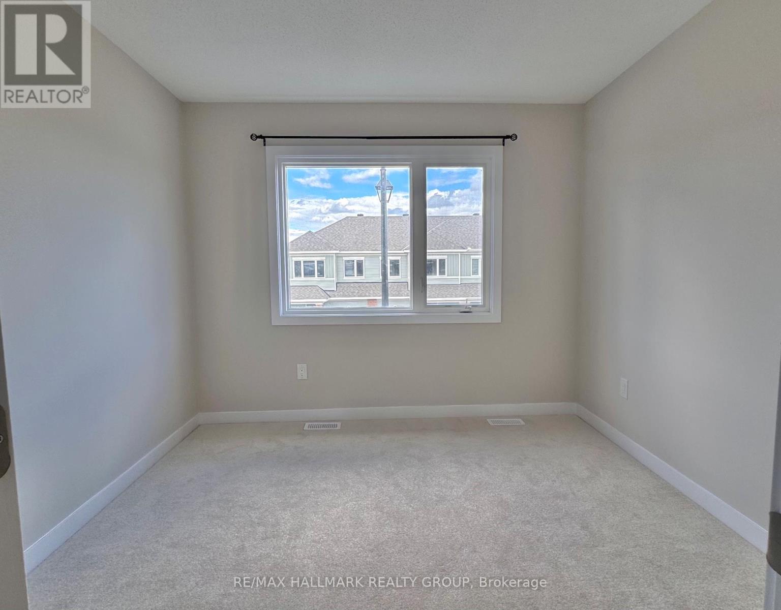 868 ANDESITE TERRACE, Ottawa — photo 12