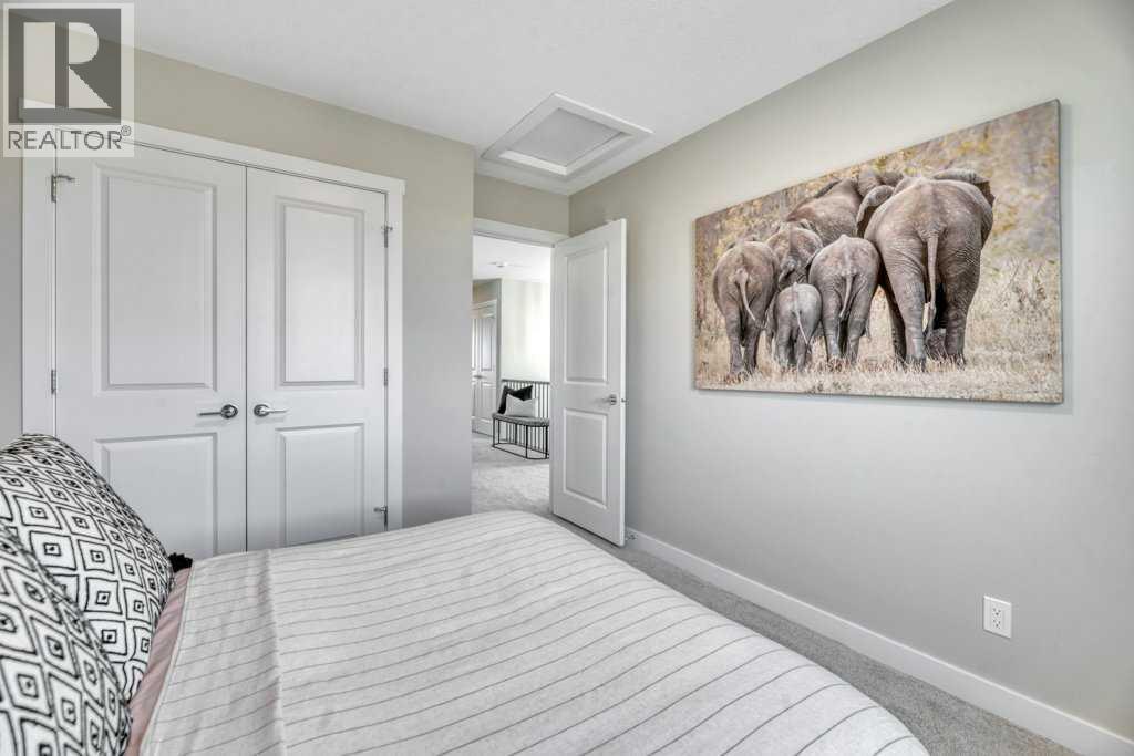 212 Edgefield Bay - photo 32