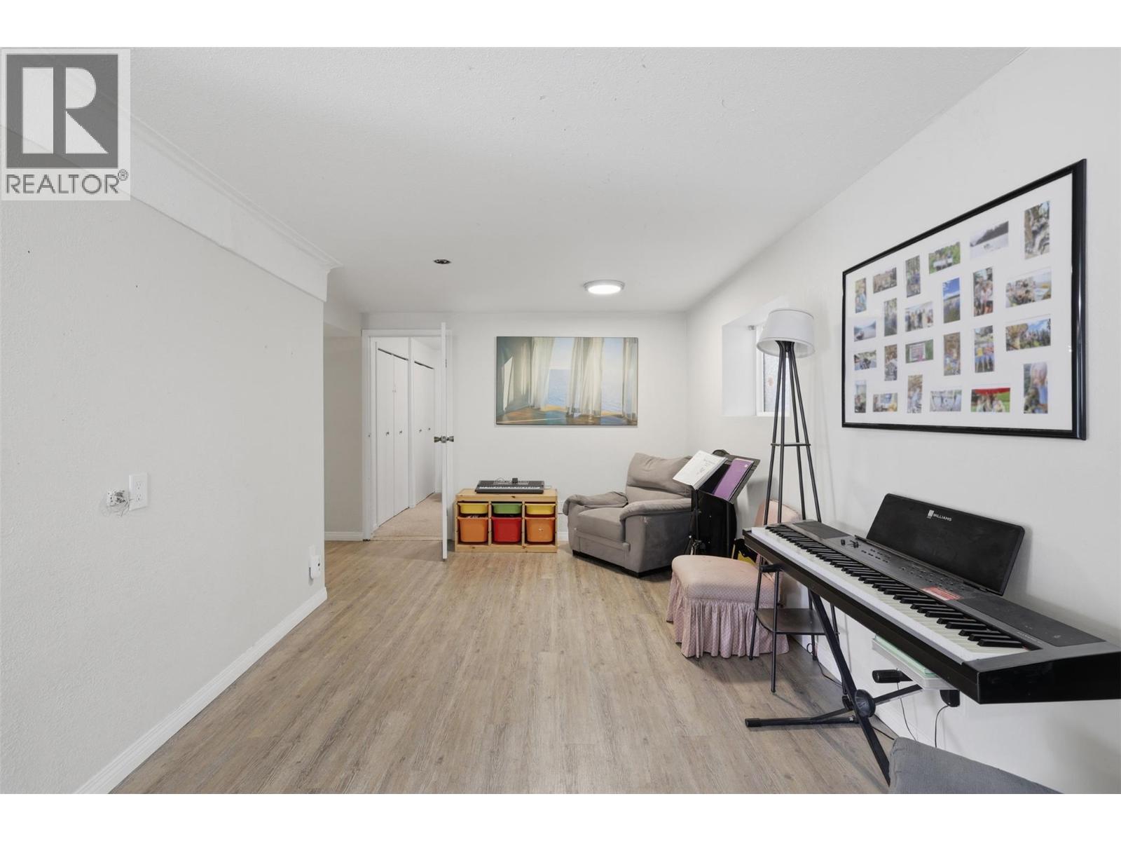 355 BASALT Drive - Image 25