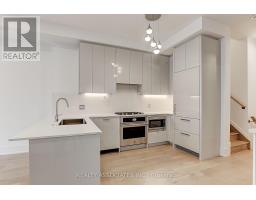 Th3 - 270 Davenport Road, Toronto, ON M5R0C1 Photo 11