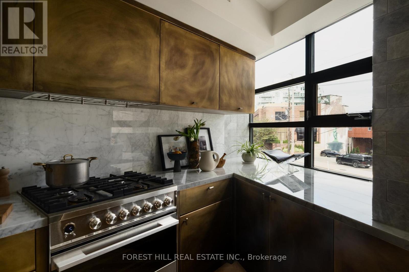 205 - 295 DAVENPORT ROAD, Toronto (Annex) — photo 4