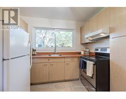 Laundry room - 33 Roanoke Road, Toronto, ON M3A1G1 Photo 9