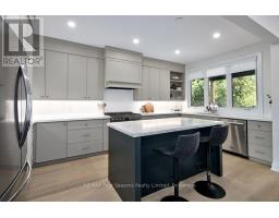 91 Summer View Avenue, Collingwood, ON L9Y3Z1 Photo 9
