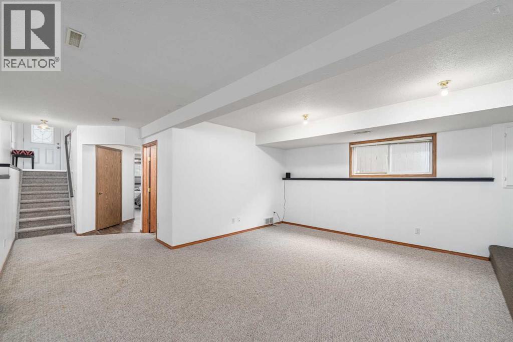 139 Country Hills Way NW - photo 18