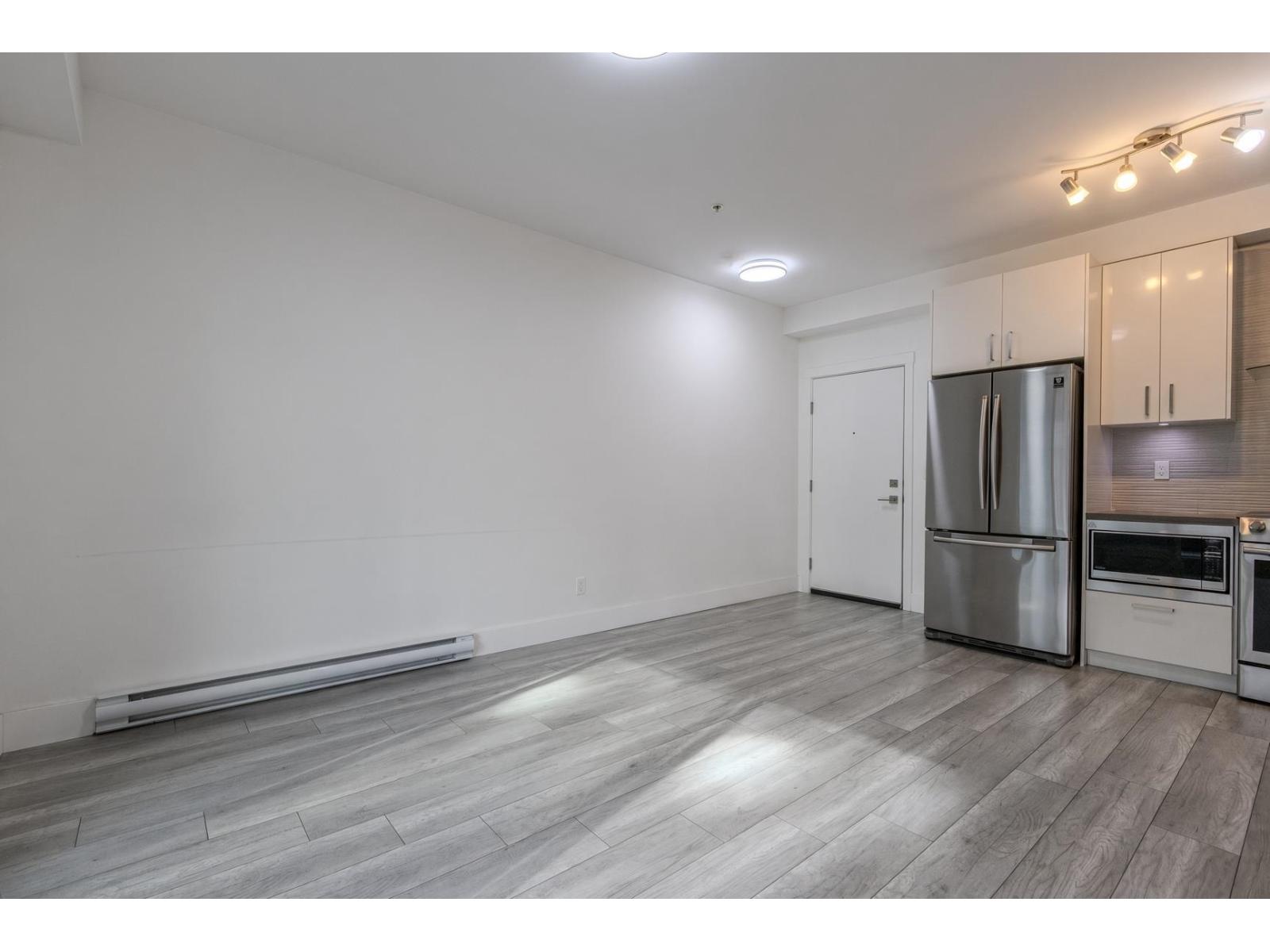 #B107 9689 140TH Street, Surrey, British Columbia, V3T0P3, Surrey, British Columbia — photo 5 of 5