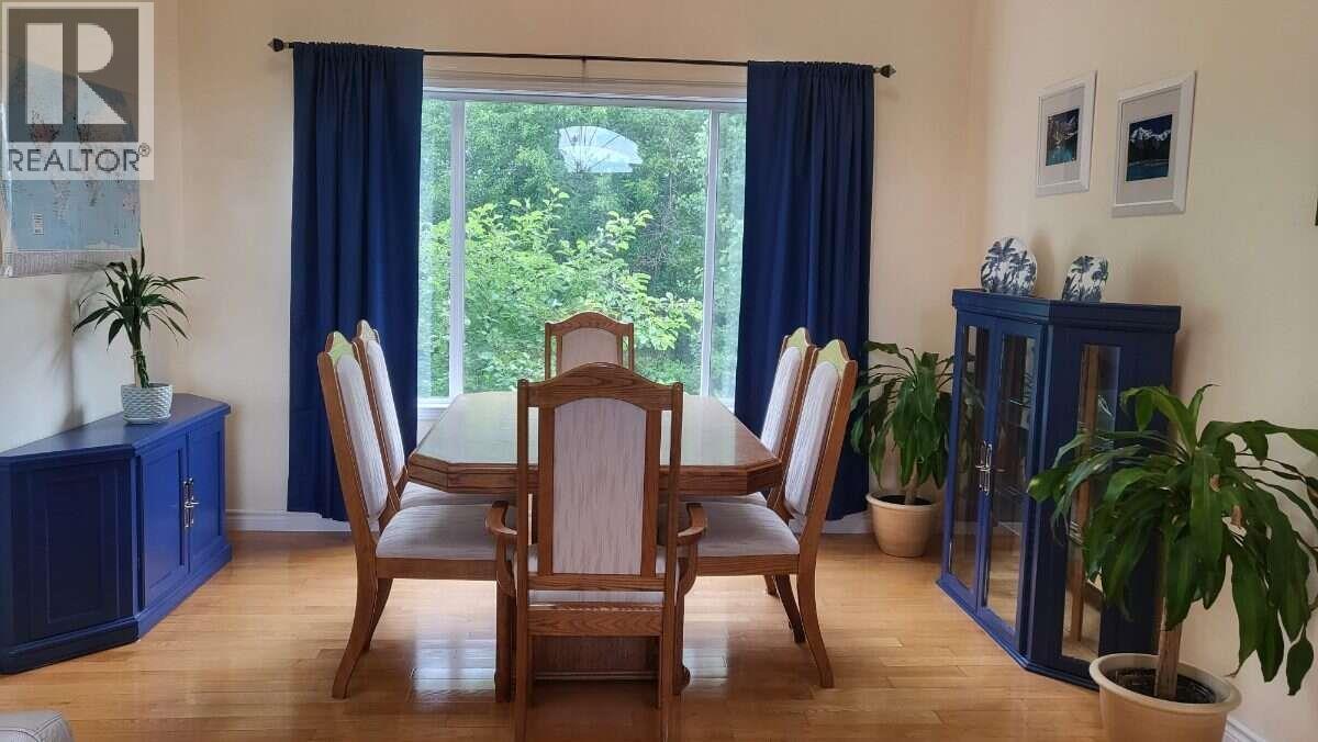 Photo 15 of 36 — 6896 ST FRANCES PLACE · Prince George, BC