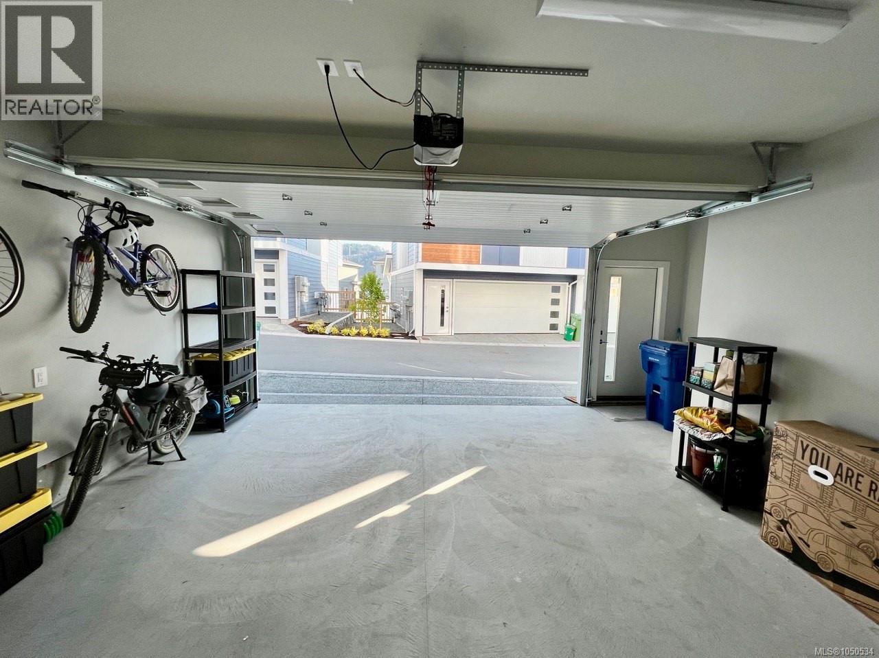 2727 Celestial Crt, Langford
