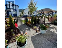 2727 Celestial Crt, Langford, BC V9B3R6 Photo 12
