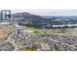 2727 Celestial Crt, Langford, BC V9B3R6 Photo 18