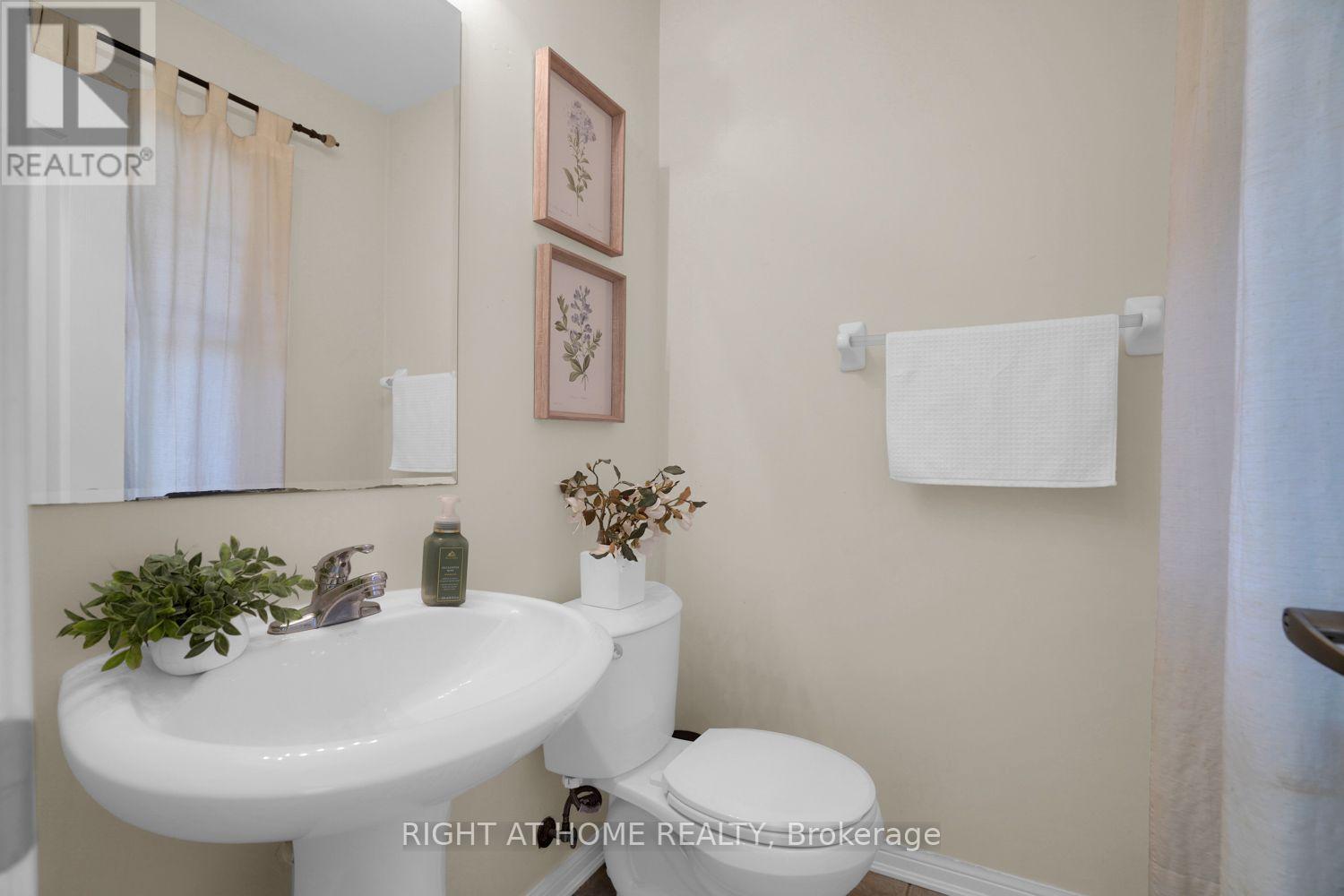 84 DOUGHERTY CRESCENT, Whitchurch-Stouffville (Stouffville) — photo 11
