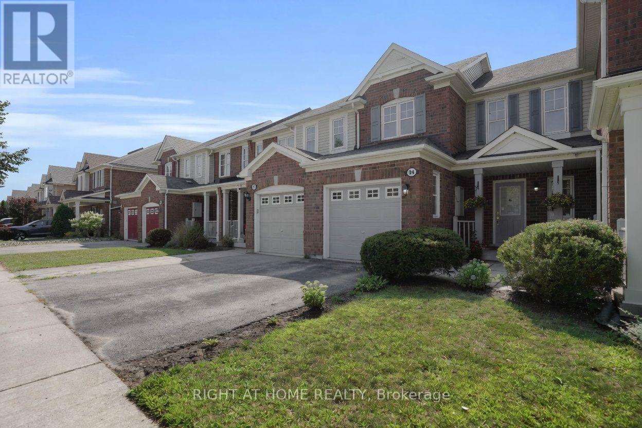 84 DOUGHERTY CRESCENT, Whitchurch-Stouffville (Stouffville) — photo 5