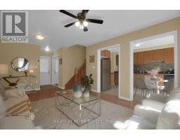 84 Dougherty Crescent, Whitchurch Stouffville, ON L4A0A2 Photo 13