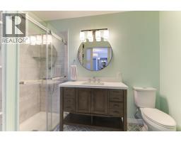 3pc Ensuite bath - 650 Ford Road, Kelowna, BC V1X3E1 Photo 14