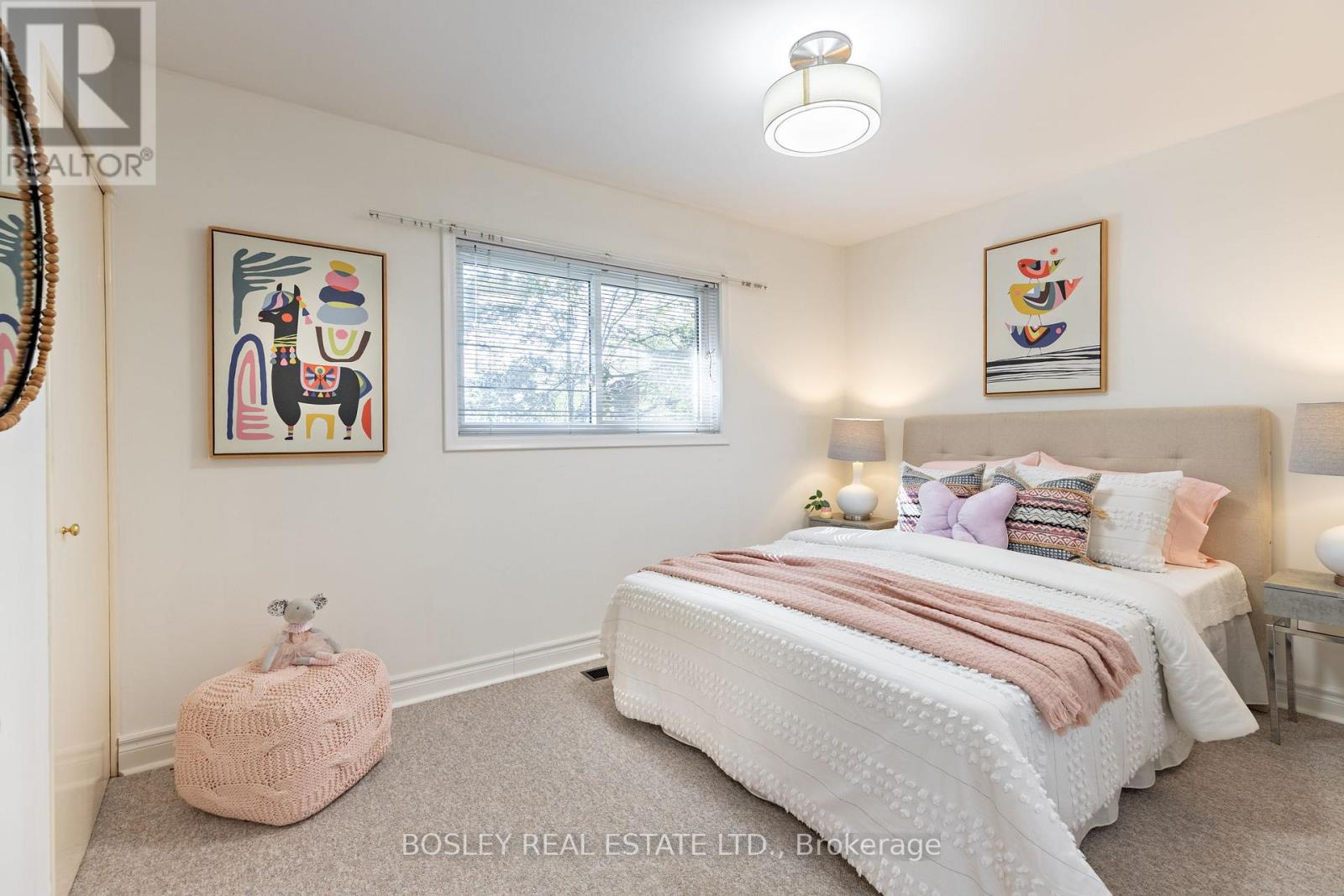 33 ROANOKE ROAD - 14