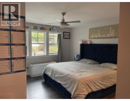 11699 Carr Street, Maple Ridge, BC V2X5N1 Photo 9