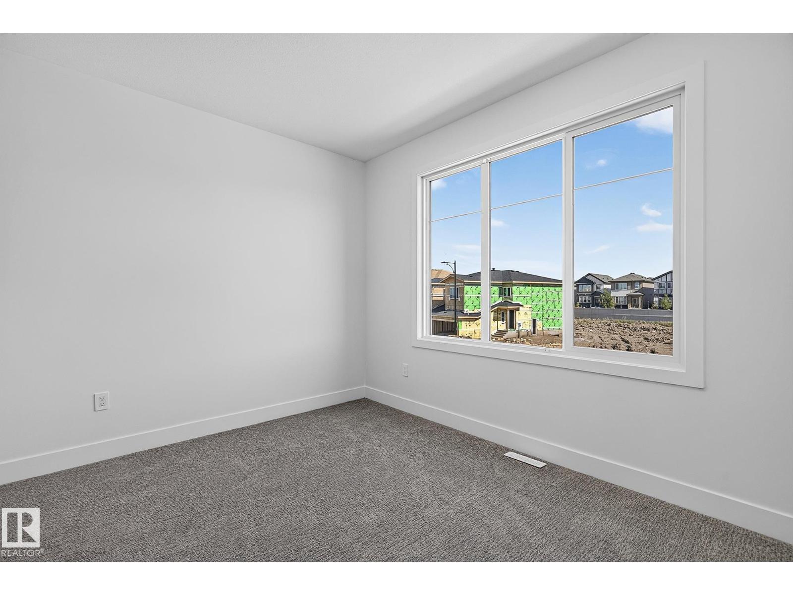 86 Wynn RD - 32