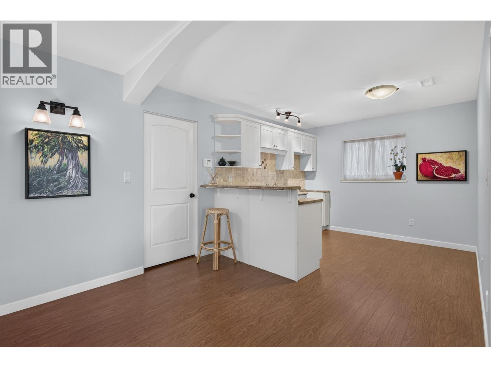 784 Rosewood Crescent - 26
