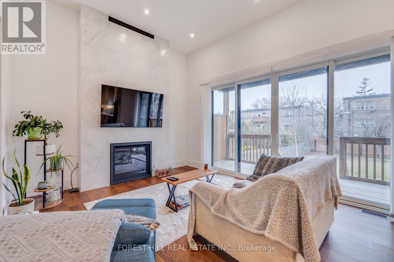 38 THIRTY FIRST STREET, Toronto (Long Branch) — photo 9