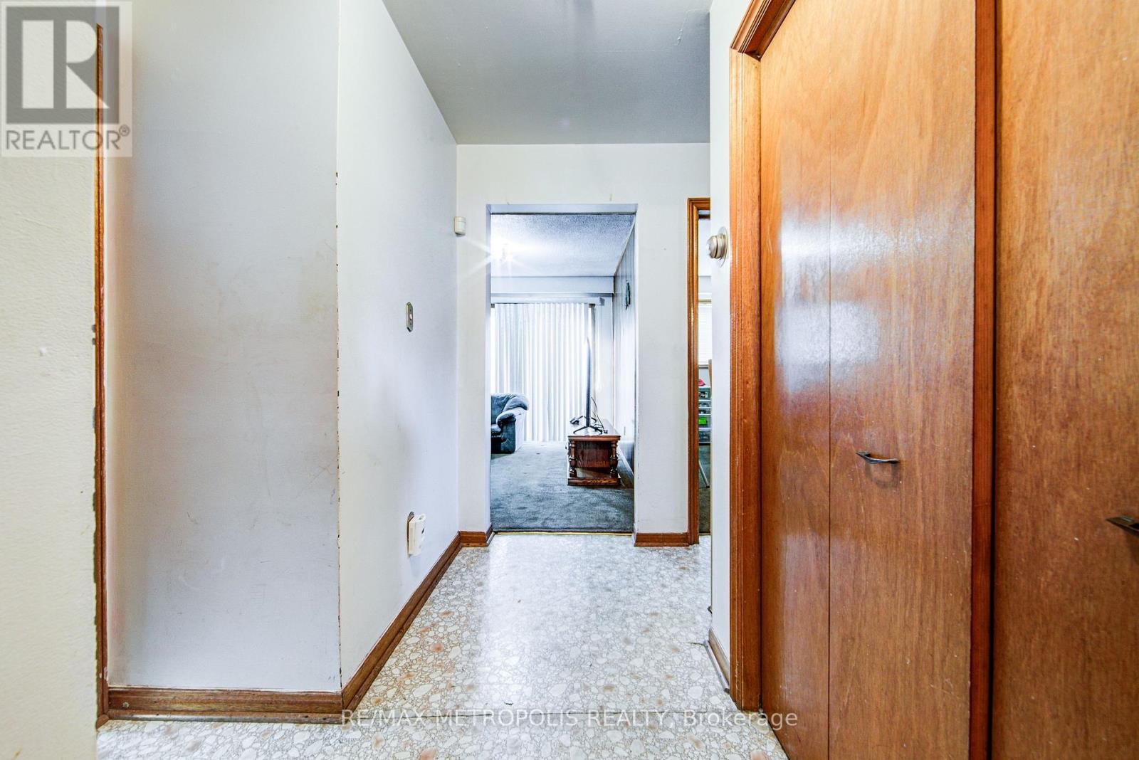 110 STEVENSON ROAD, Toronto (Mount Olive-Silverstone-Jamestown) — photo 10
