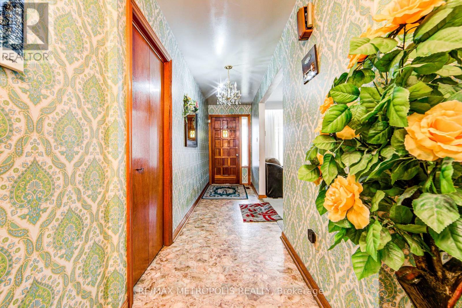 110 STEVENSON ROAD, Toronto (Mount Olive-Silverstone-Jamestown) — photo 3