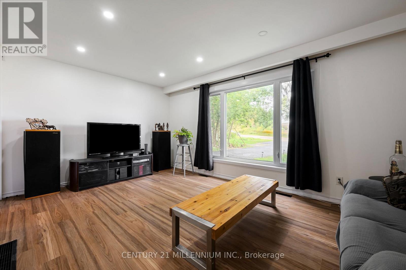 139 TOWN LINE, Orangeville — photo 11