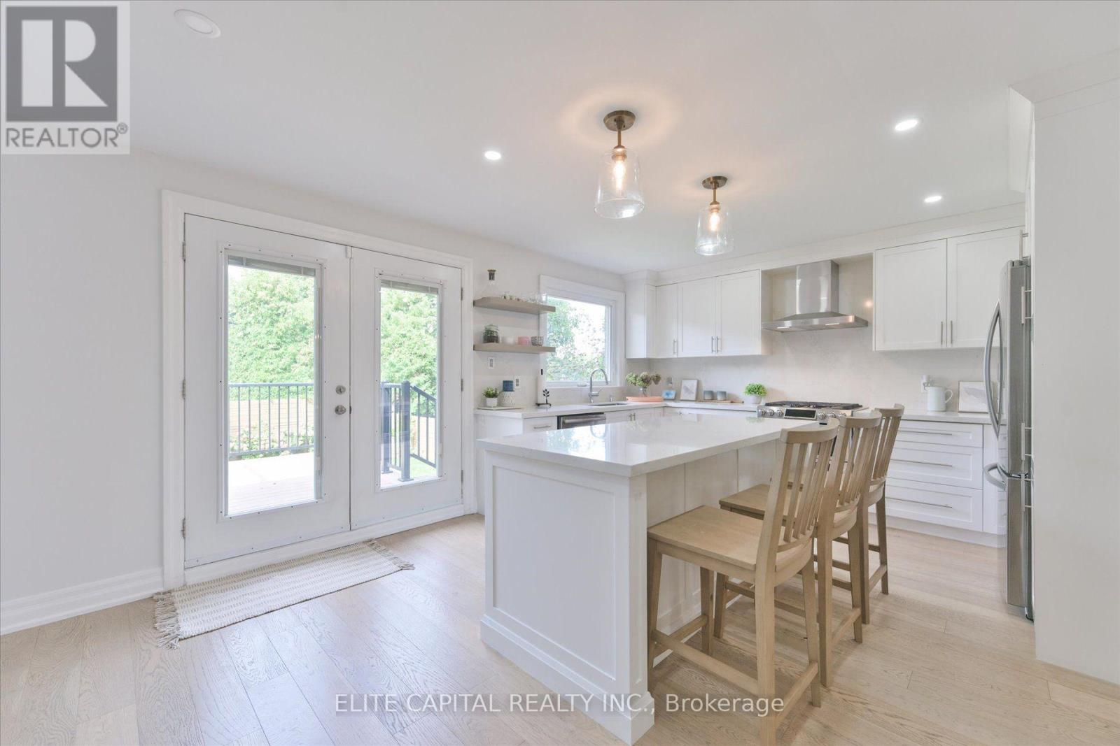 20 RAYMORE DRIVE - 12