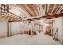 16 Bradbury Road W, Hamilton, ON L8J0L1 Photo 8