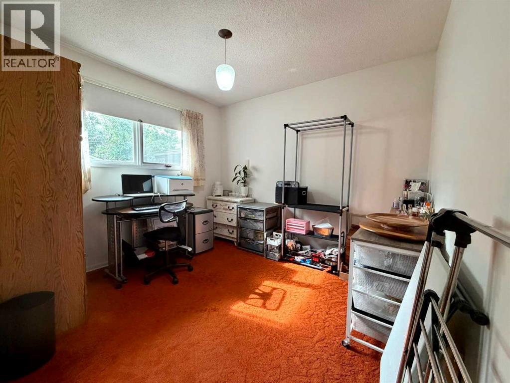 1305 5 Avenue - Image 12